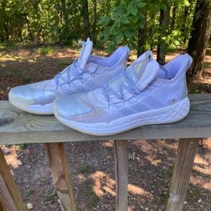 Mens Adidas basketball shoes